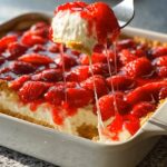 no fuss strawberry cheesecake dessert