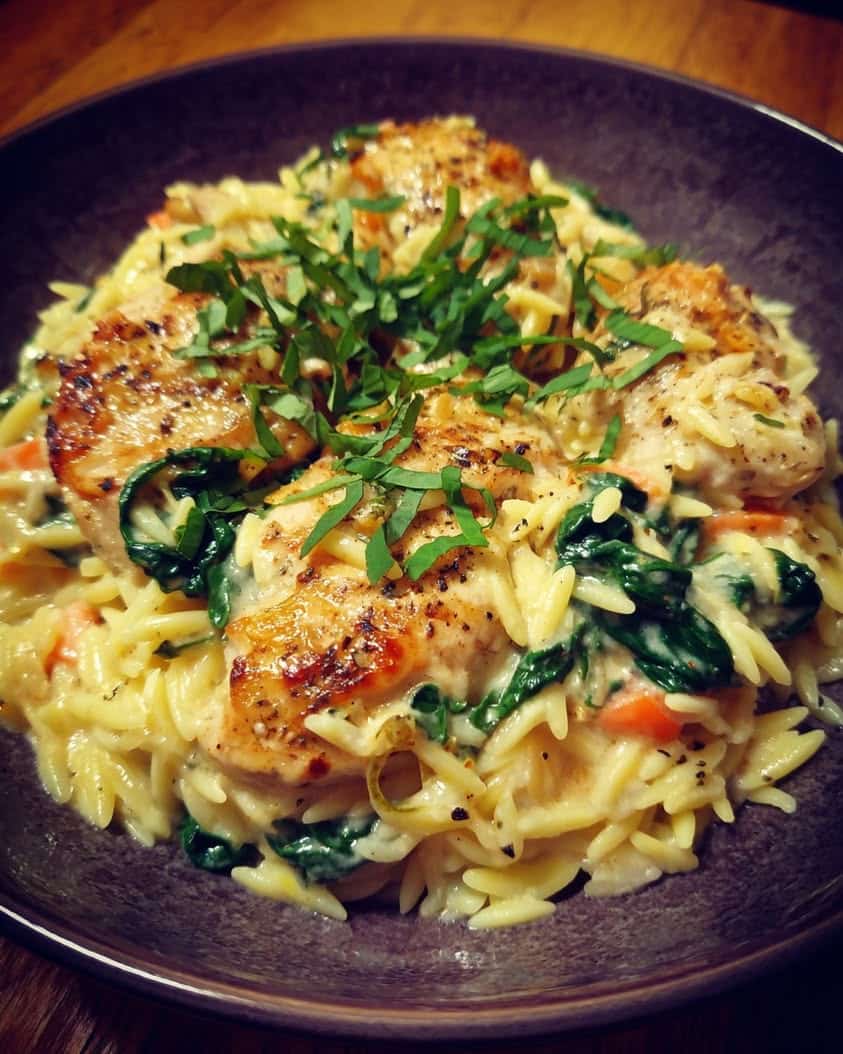 creamy ricotta chicken orzo skillet